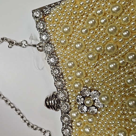 NWOT Evening Clutch - Picture 9 of 11